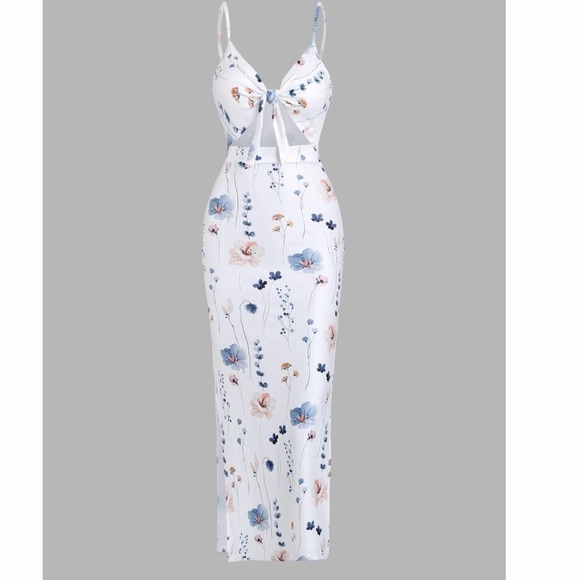 Dresses & Skirts - Summer Dress